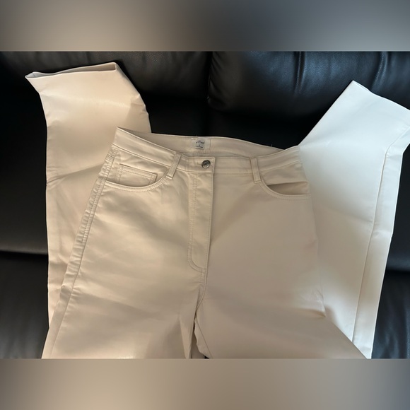 ARITZIA Wilfred High Rise Vegan Leather Pants Size 6 White - Picture 6 of 8